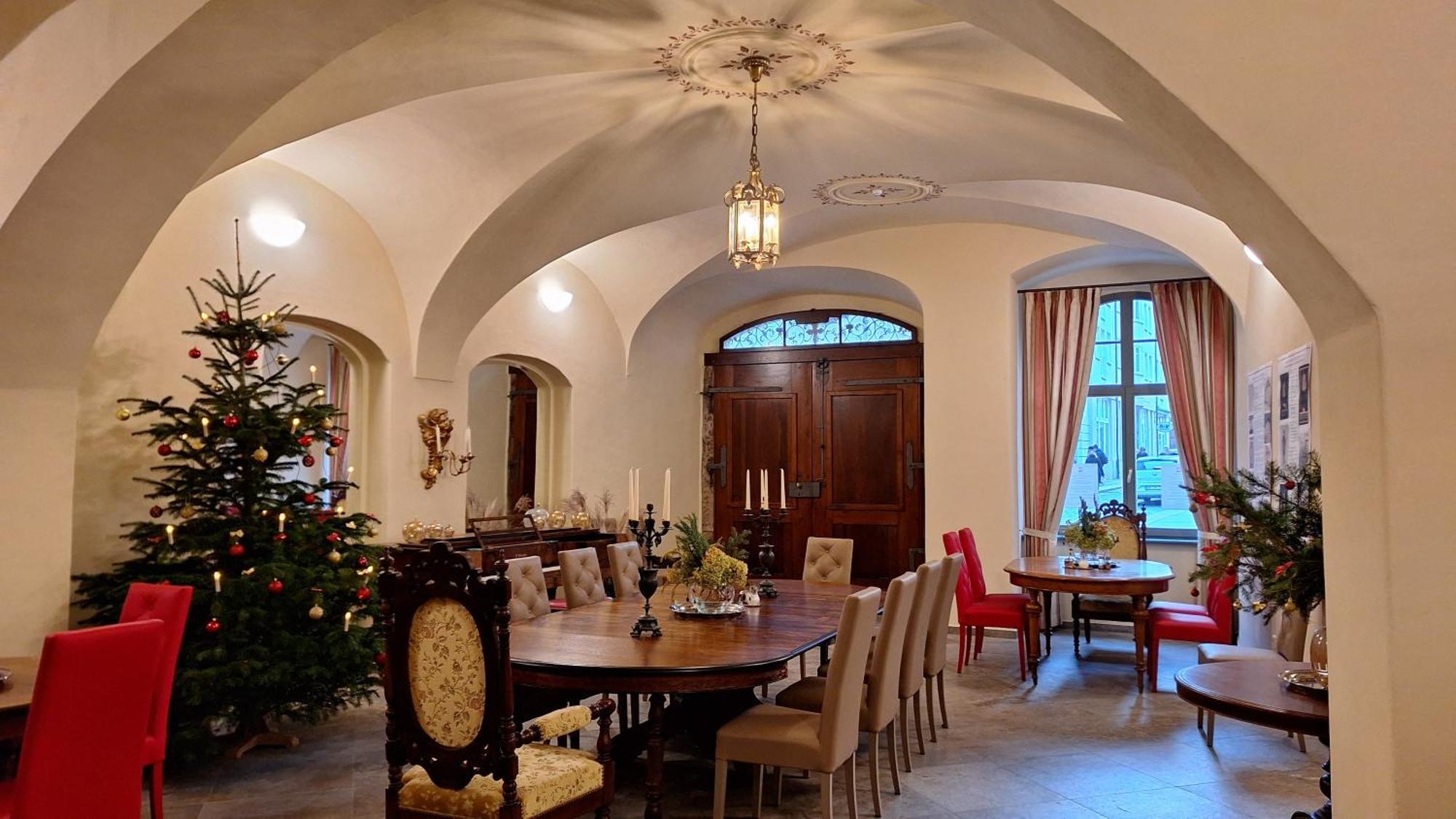 Stadtpalais Merkur-Apartment Maximal 2 Personen 包岑 外观 照片