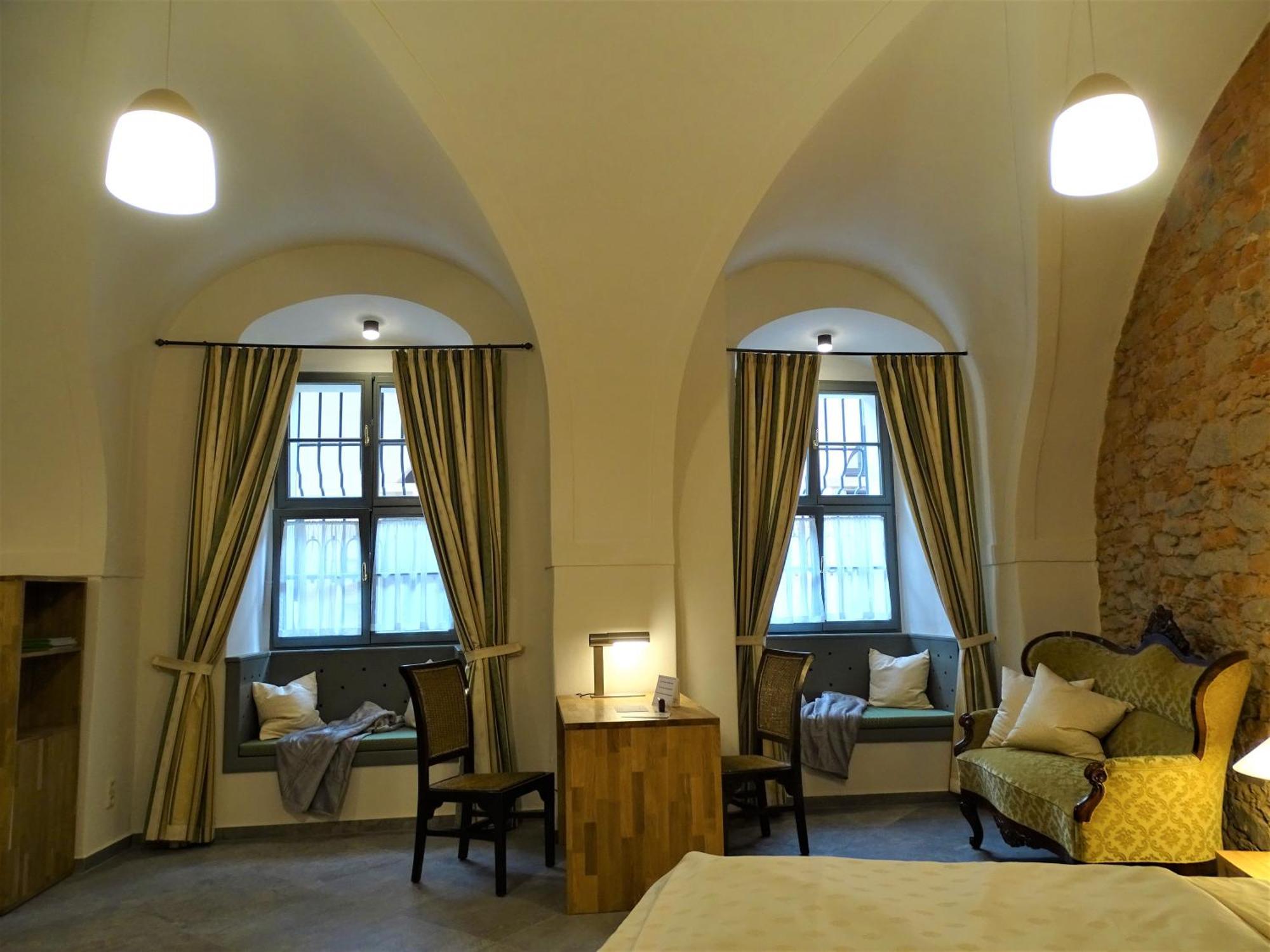 Stadtpalais Merkur-Apartment Maximal 2 Personen 包岑 外观 照片