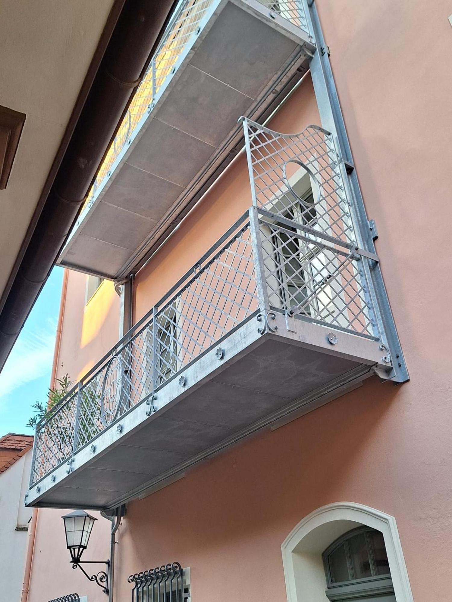 Stadtpalais Merkur-Apartment Maximal 2 Personen 包岑 外观 照片